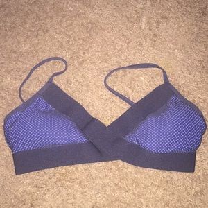 Demi Lovato fabletics top